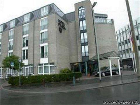 Hotel Plaza Duisburg Exterior photo